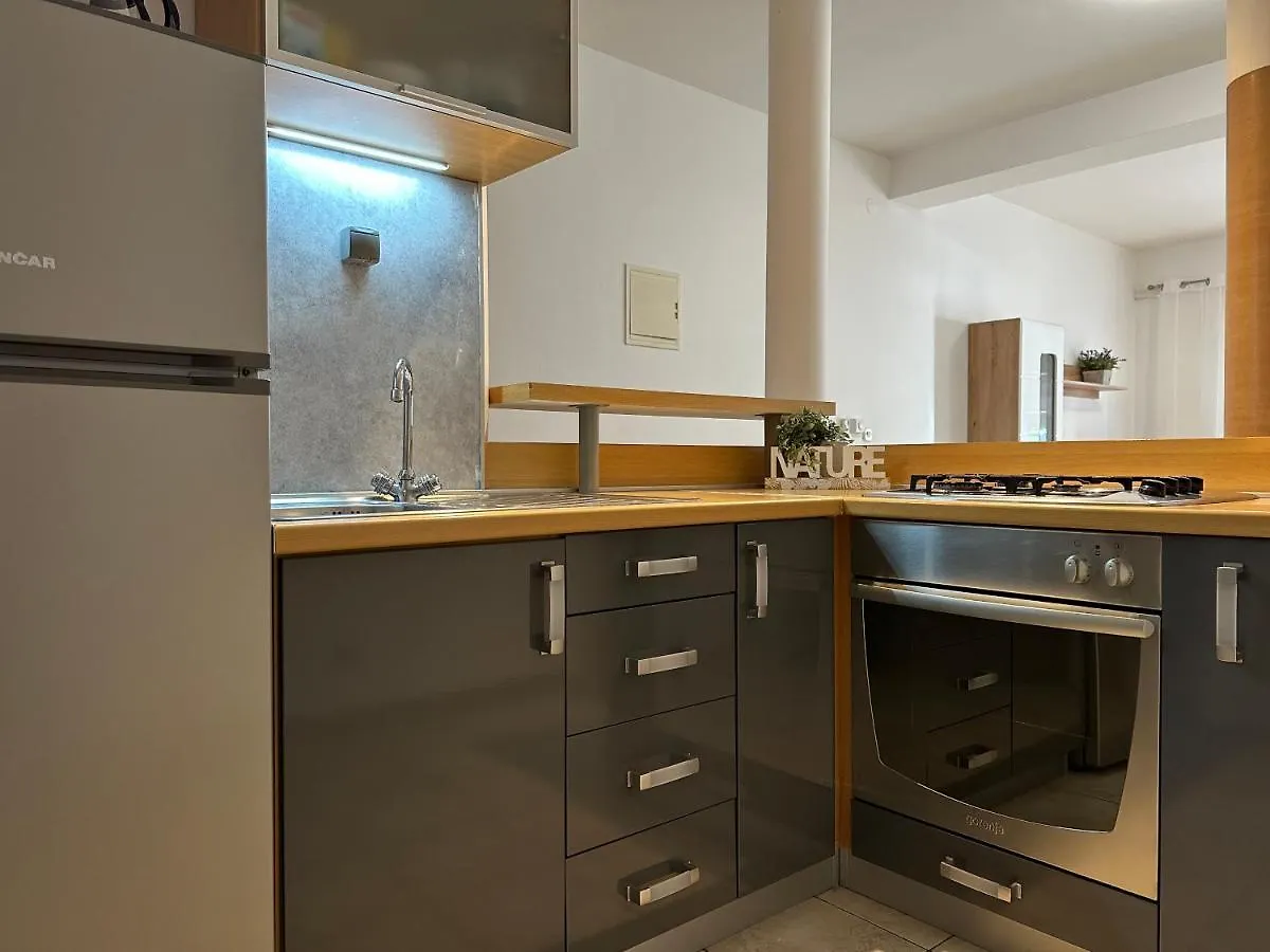 Apartment Apartmani Roko Weißenburg